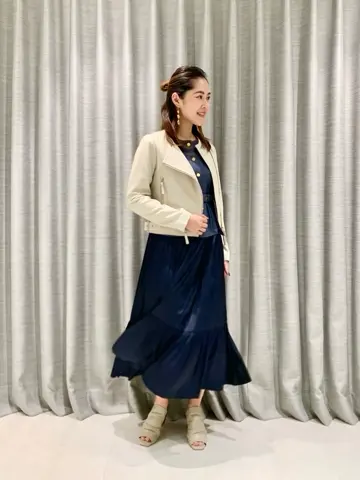 ORIGINATED IN GRACE CONTINENTAL 小笠原　春菜 コーディネート画像