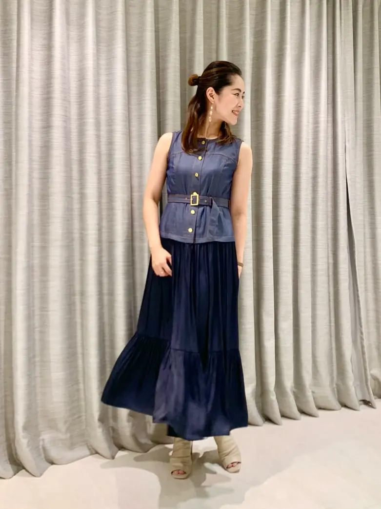 ORIGINATED IN GRACE CONTINENTAL 小笠原　春菜 コーディネート画像