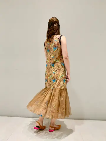 ORIGINATED IN GRACE CONTINENTAL 小笠原　春菜 コーディネート画像