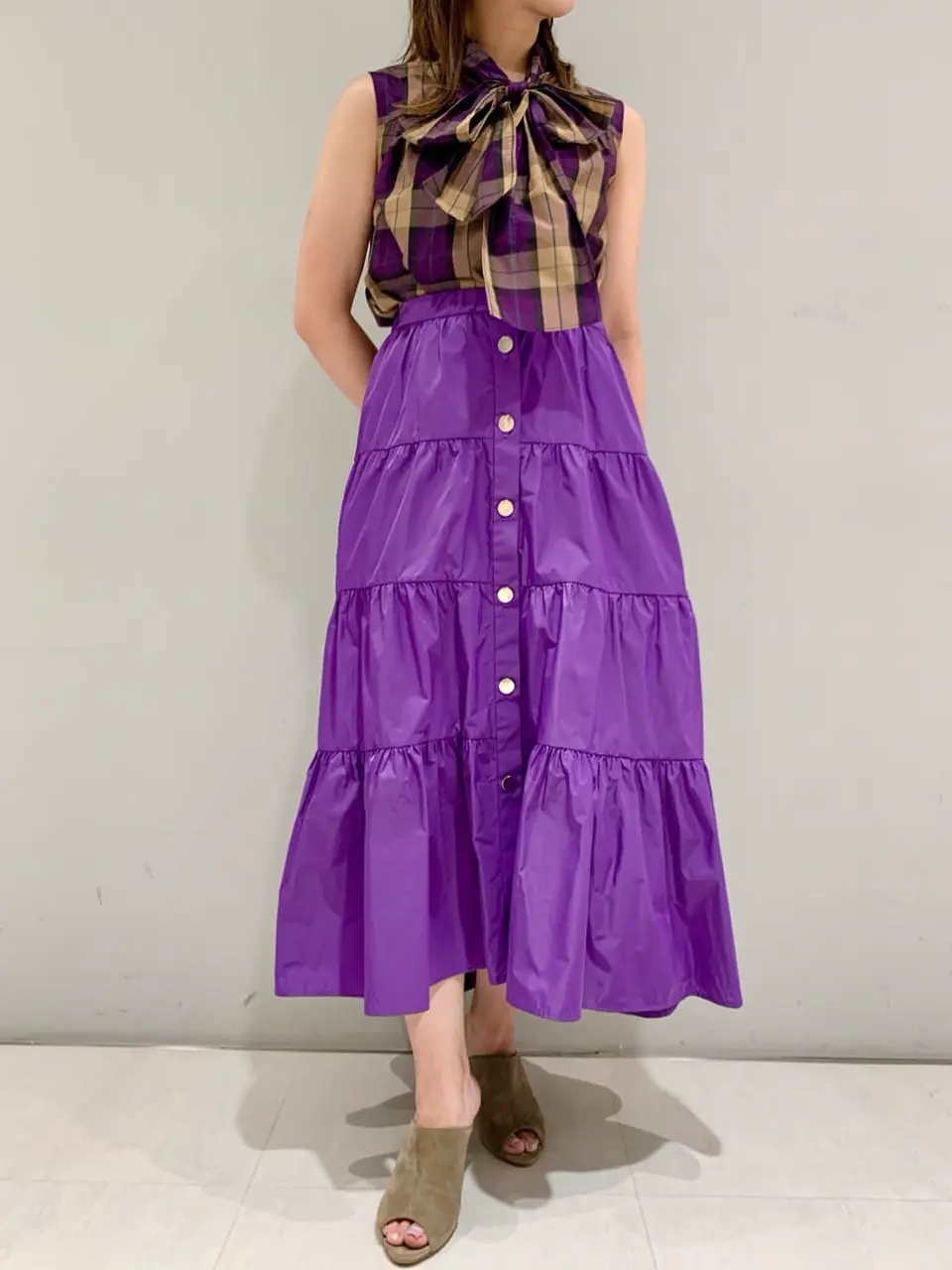 ORIGINATED IN GRACE CONTINENTAL 小笠原　春菜 コーディネート画像