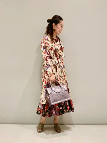 ORIGINATED IN GRACE CONTINENTAL 小笠原　春菜 コーディネート画像