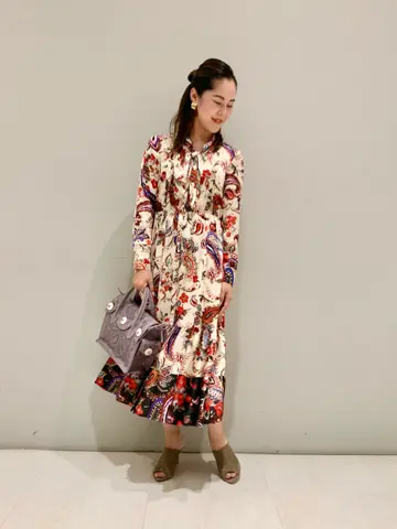 ORIGINATED IN GRACE CONTINENTAL 小笠原　春菜 コーディネート画像