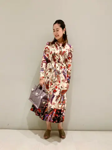 ORIGINATED IN GRACE CONTINENTAL 小笠原　春菜 コーディネート画像