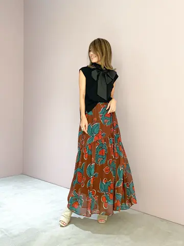 ORIGINATED IN GRACE CONTINENTAL yukimi yonee コーディネート画像