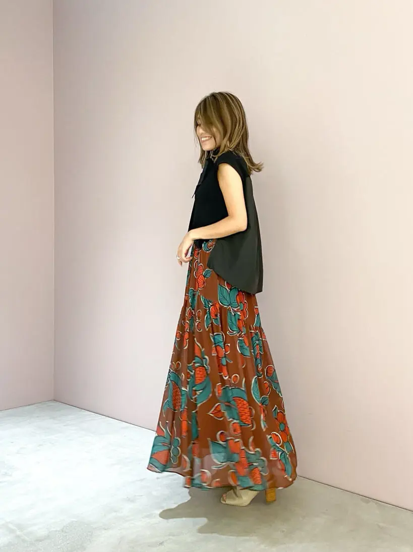 ORIGINATED IN GRACE CONTINENTAL yukimi yonee コーディネート画像