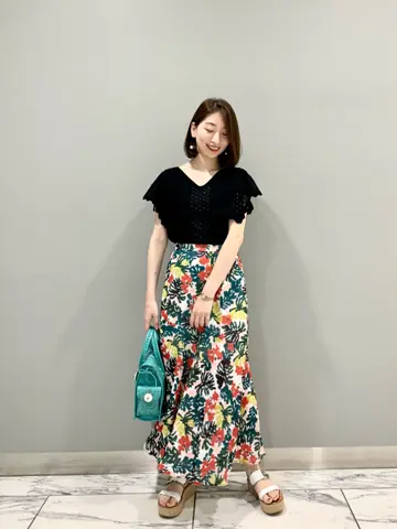 ORIGINATED IN GRACE CONTINENTAL eri コーディネート画像