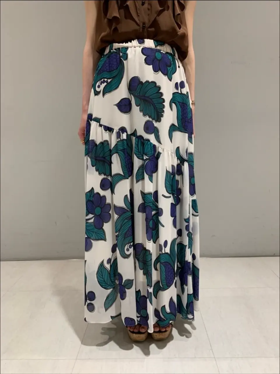 ORIGINATED IN GRACE CONTINENTAL yuri コーディネート画像