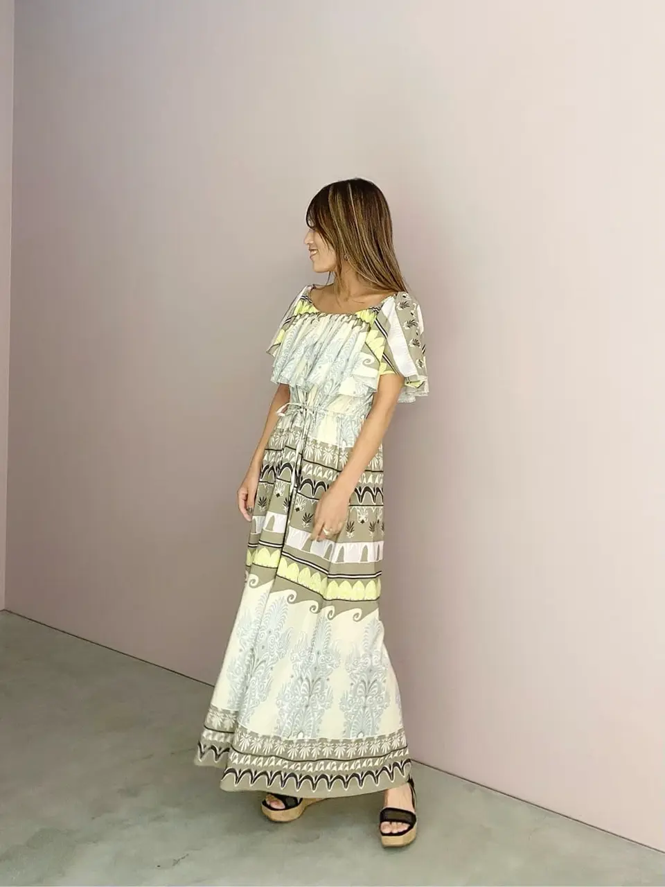 ORIGINATED IN GRACE CONTINENTAL yukimi yonee コーディネート画像