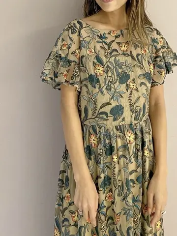 ORIGINATED IN GRACE CONTINENTAL yukimi yonee コーディネート画像