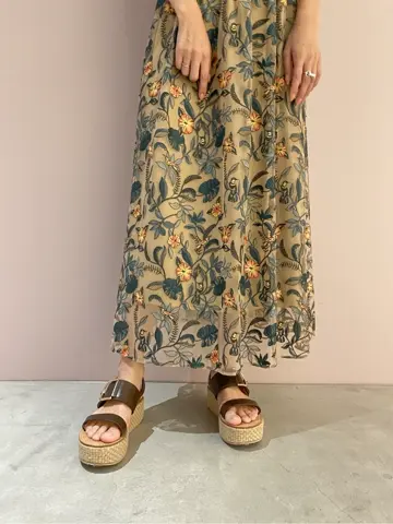 ORIGINATED IN GRACE CONTINENTAL yukimi yonee コーディネート画像