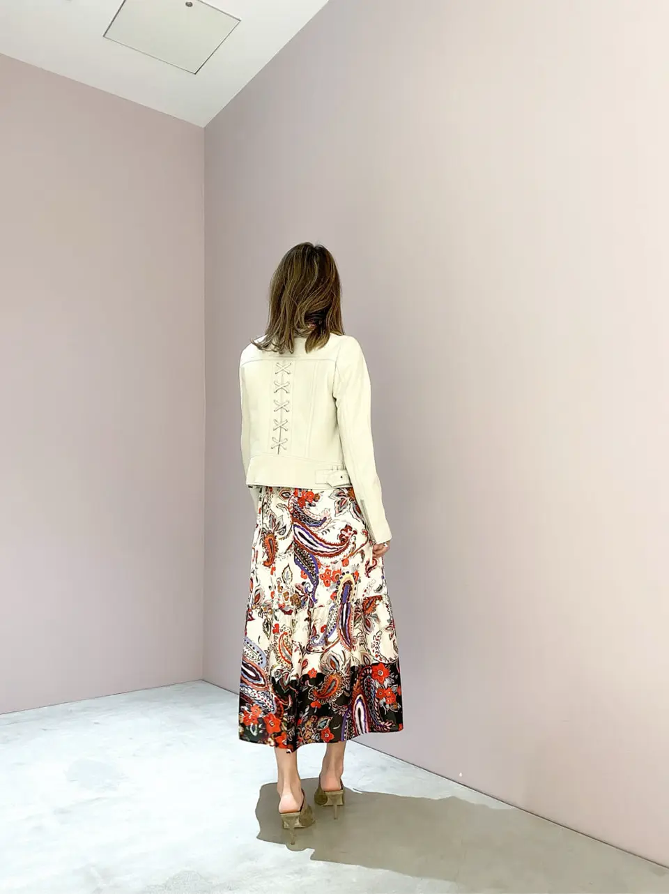 ORIGINATED IN GRACE CONTINENTAL yukimi yonee コーディネート画像