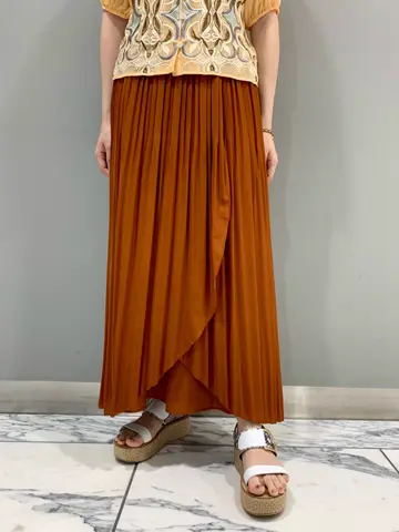 ORIGINATED IN GRACE CONTINENTAL eri コーディネート画像