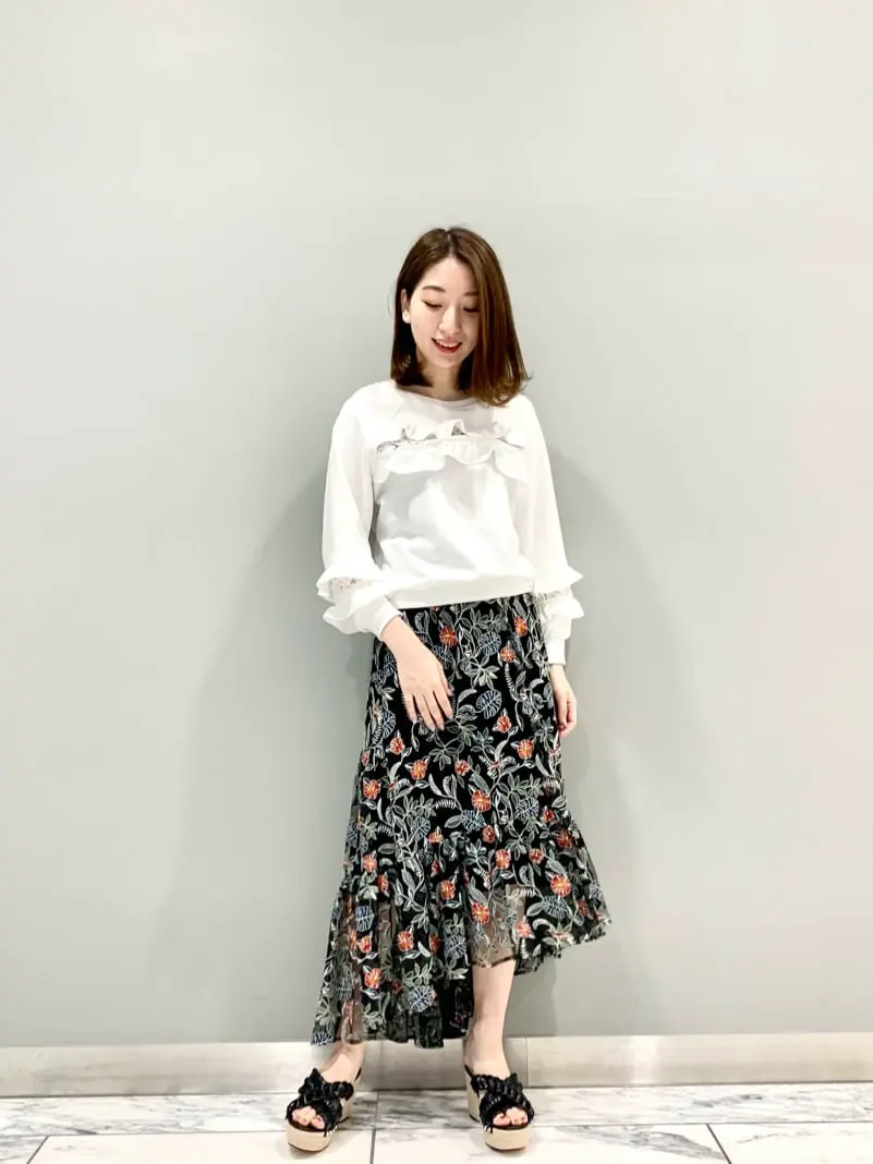 ORIGINATED IN GRACE CONTINENTAL eri コーディネート画像