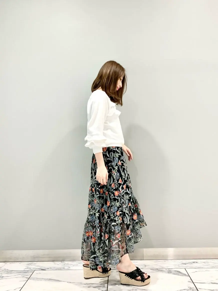 ORIGINATED IN GRACE CONTINENTAL eri コーディネート画像