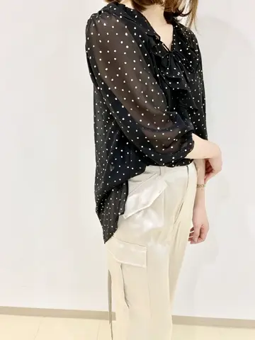 ORIGINATED IN GRACE CONTINENTAL eri コーディネート画像