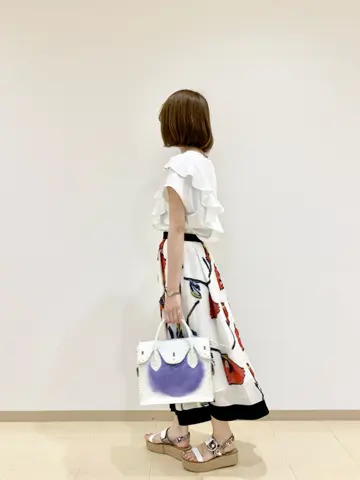 ORIGINATED IN GRACE CONTINENTAL eri コーディネート画像