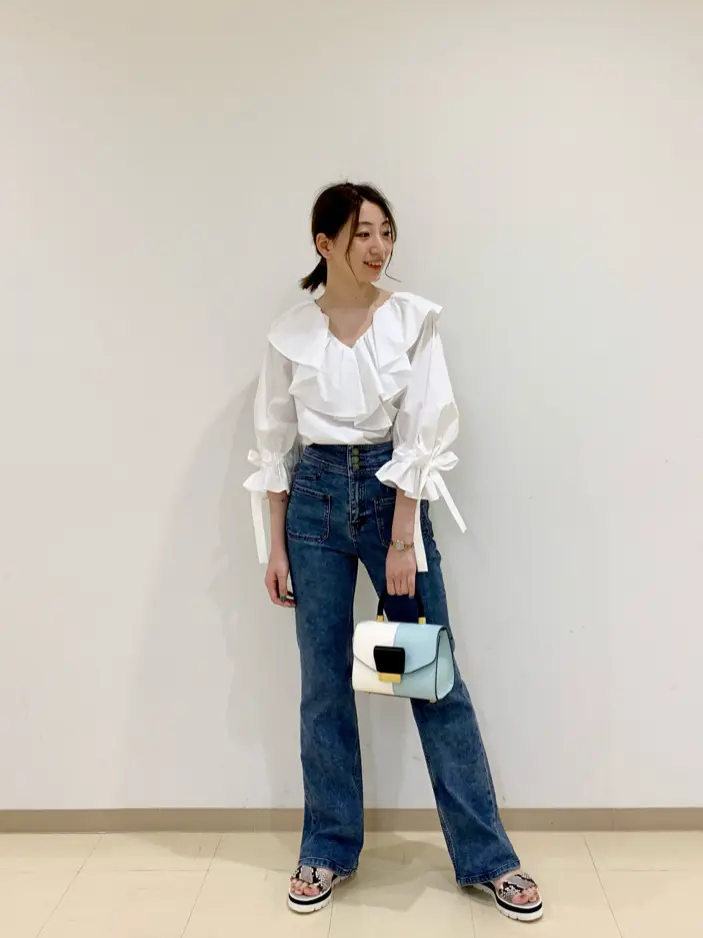 ORIGINATED IN GRACE CONTINENTAL eri コーディネート画像