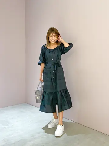 ORIGINATED IN GRACE CONTINENTAL yukimi yonee コーディネート画像