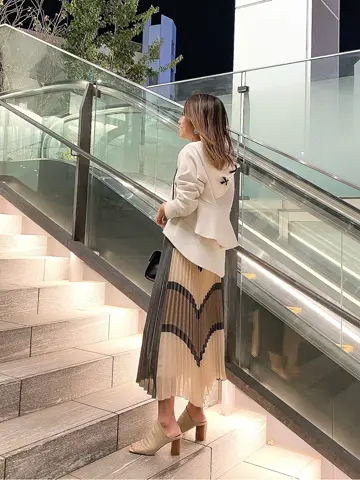 ORIGINATED IN GRACE CONTINENTAL yukimi yonee コーディネート画像