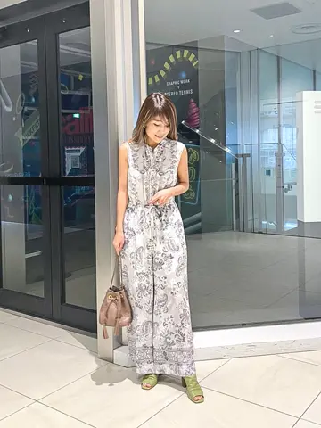 ORIGINATED IN GRACE CONTINENTAL yukimi yonee コーディネート画像