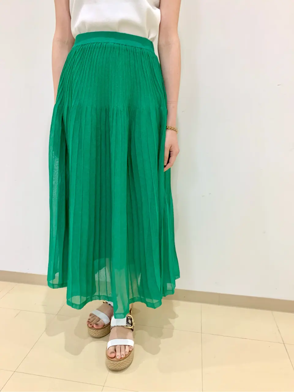 ORIGINATED IN GRACE CONTINENTAL eri コーディネート画像