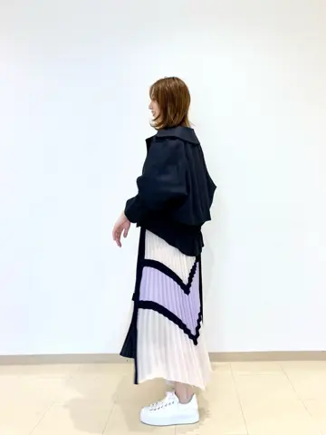 ORIGINATED IN GRACE CONTINENTAL eri コーディネート画像