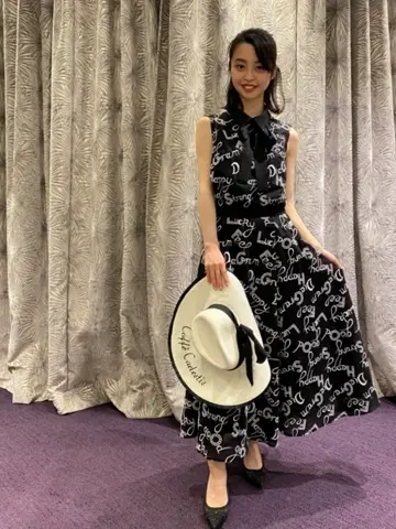 ORIGINATED IN GRACE CONTINENTAL yuri コーディネート画像