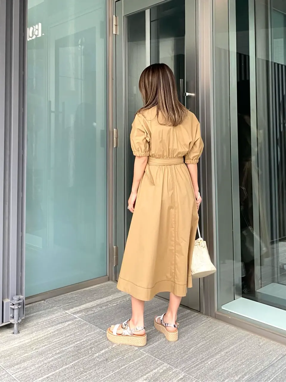 ORIGINATED IN GRACE CONTINENTAL yukimi yonee コーディネート画像