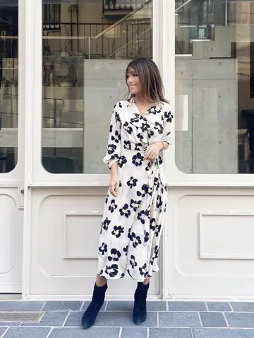 ORIGINATED IN GRACE CONTINENTAL yukimi yonee コーディネート画像