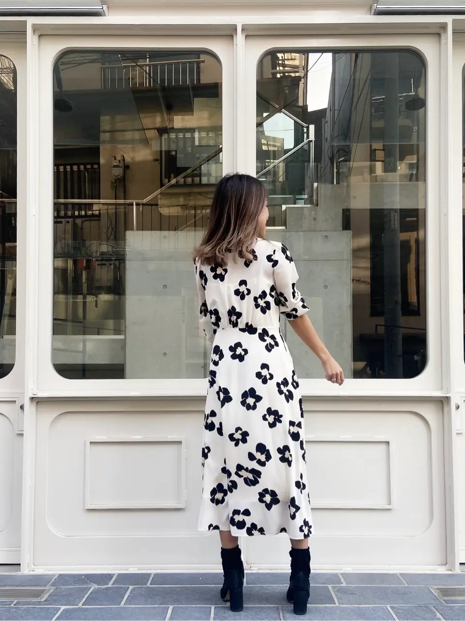 ORIGINATED IN GRACE CONTINENTAL yukimi yonee コーディネート画像