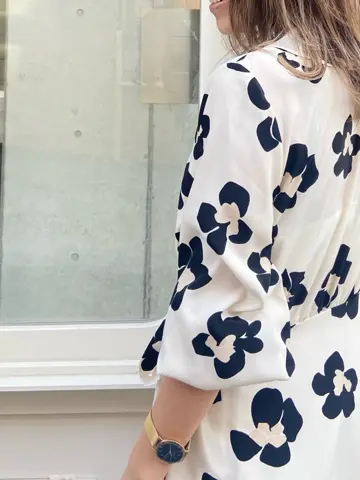 ORIGINATED IN GRACE CONTINENTAL yukimi yonee コーディネート画像