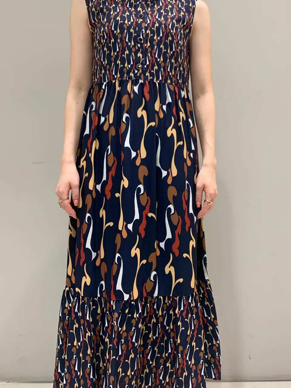 ORIGINATED IN GRACE CONTINENTAL saki コーディネート画像