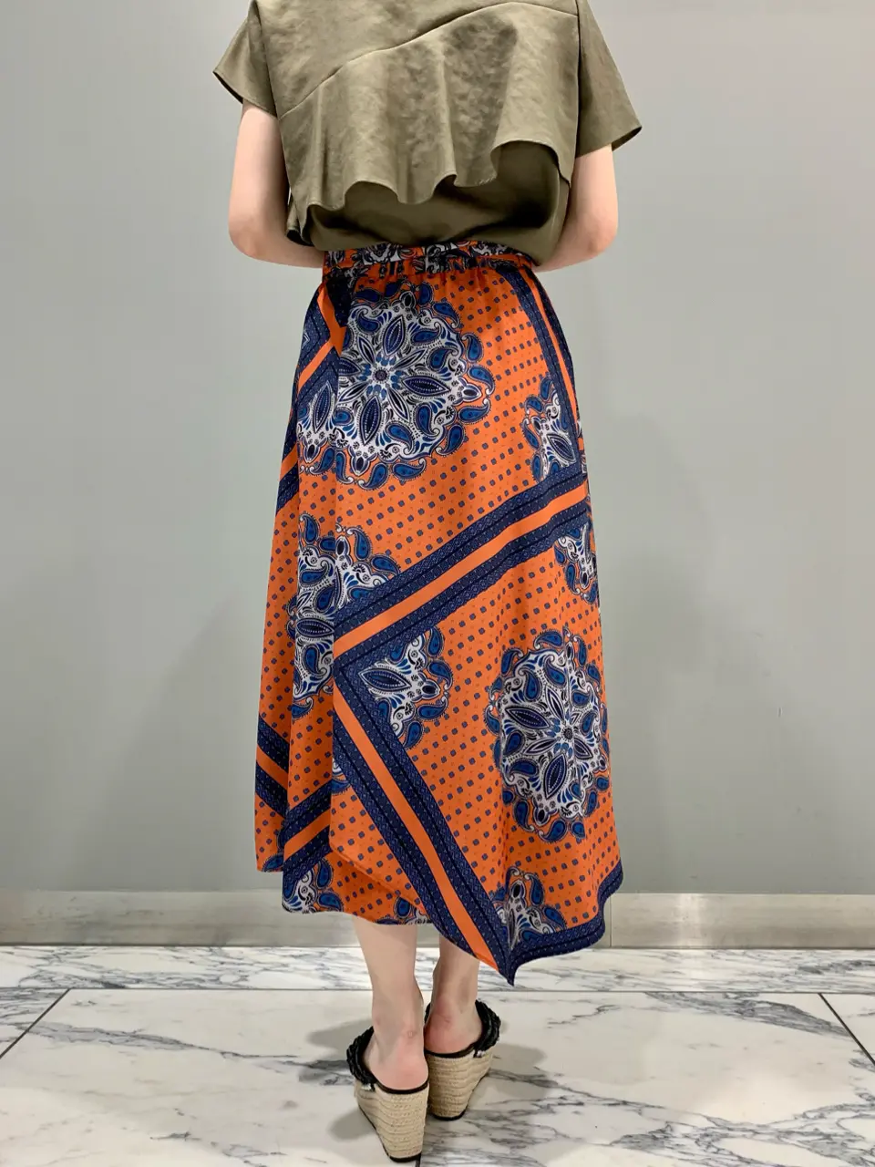 ORIGINATED IN GRACE CONTINENTAL eri コーディネート画像