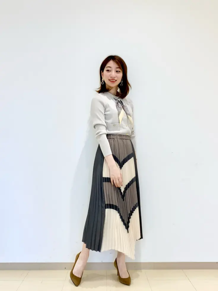 ORIGINATED IN GRACE CONTINENTAL eri コーディネート画像