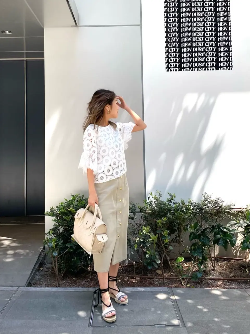 ORIGINATED IN GRACE CONTINENTAL yukimi yonee コーディネート画像