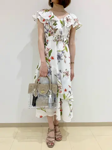 ORIGINATED IN GRACE CONTINENTAL eri コーディネート画像