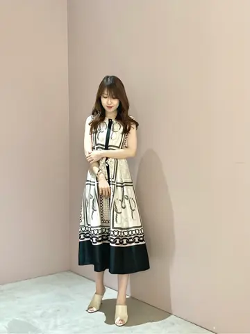 ORIGINATED IN GRACE CONTINENTAL Sengoku コーディネート画像