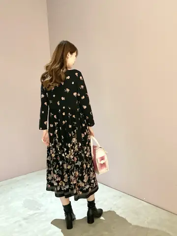 ORIGINATED IN GRACE CONTINENTAL Sengoku コーディネート画像