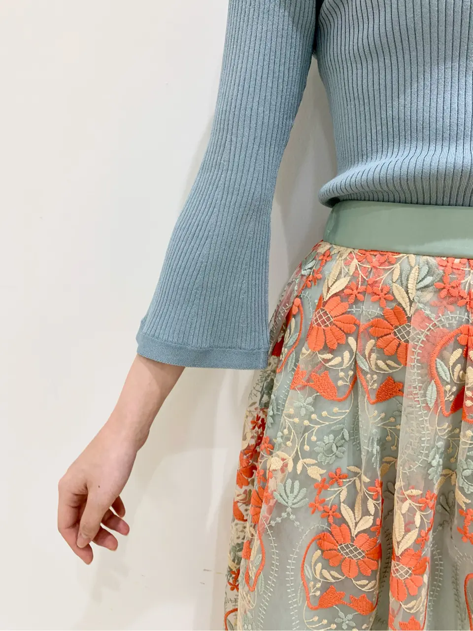 ORIGINATED IN GRACE CONTINENTAL eri コーディネート画像