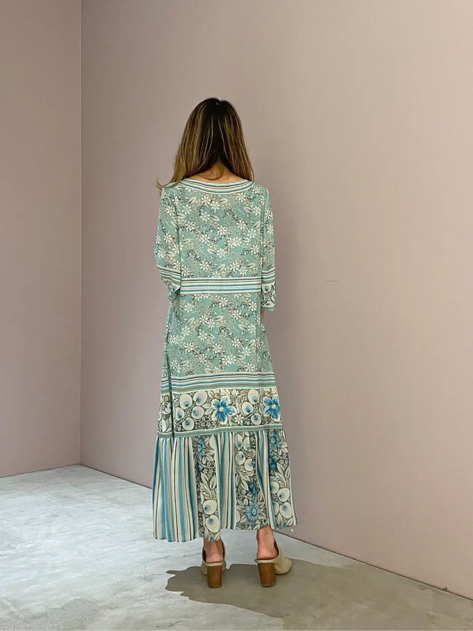 ORIGINATED IN GRACE CONTINENTAL yukimi yonee コーディネート画像