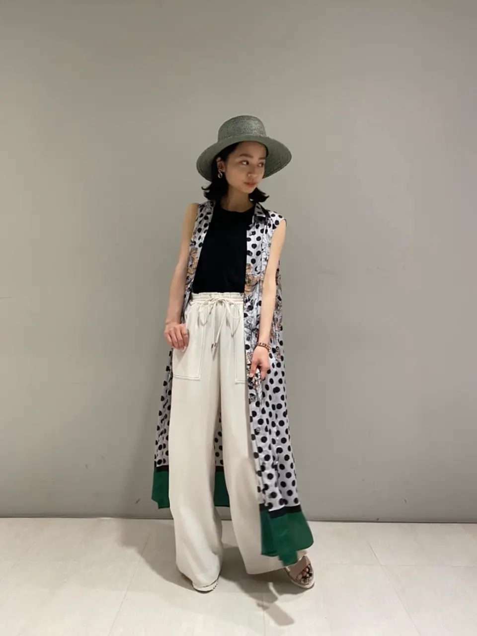 ORIGINATED IN GRACE CONTINENTAL yuri コーディネート画像