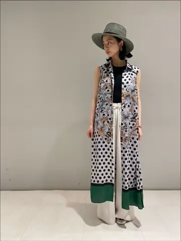 ORIGINATED IN GRACE CONTINENTAL yuri コーディネート画像