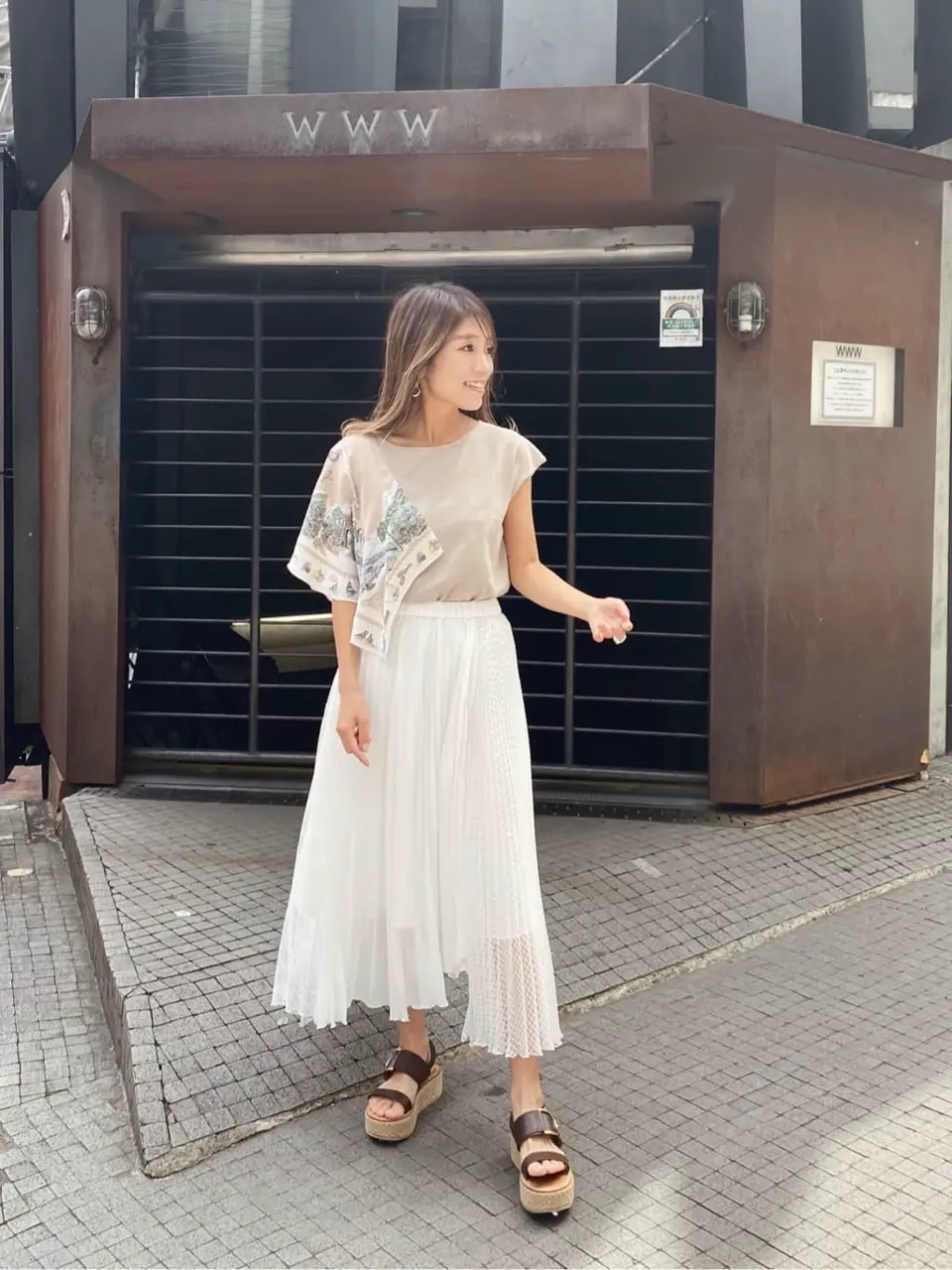 ORIGINATED IN GRACE CONTINENTAL yukimi yonee コーディネート画像