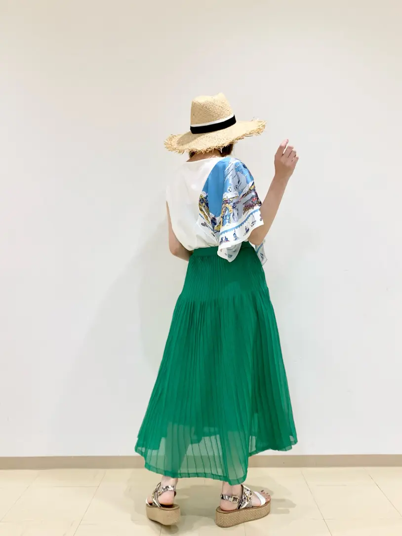 ORIGINATED IN GRACE CONTINENTAL eri コーディネート画像