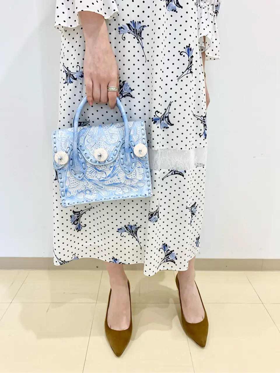 ORIGINATED IN GRACE CONTINENTAL eri コーディネート画像