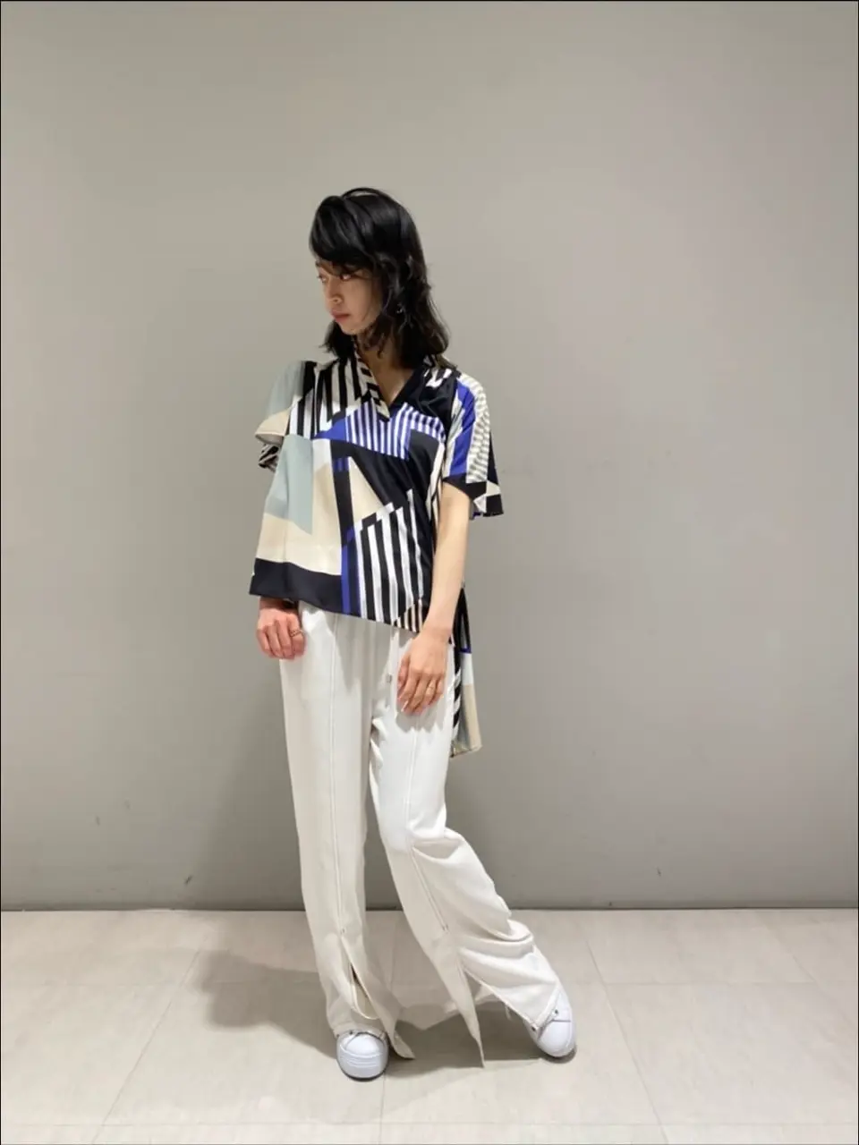 ORIGINATED IN GRACE CONTINENTAL yuri コーディネート画像