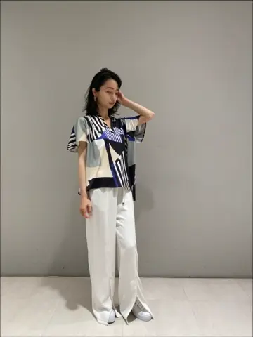 ORIGINATED IN GRACE CONTINENTAL yuri コーディネート画像