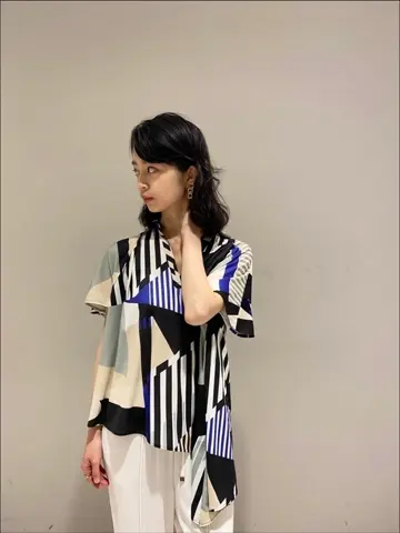 ORIGINATED IN GRACE CONTINENTAL yuri コーディネート画像