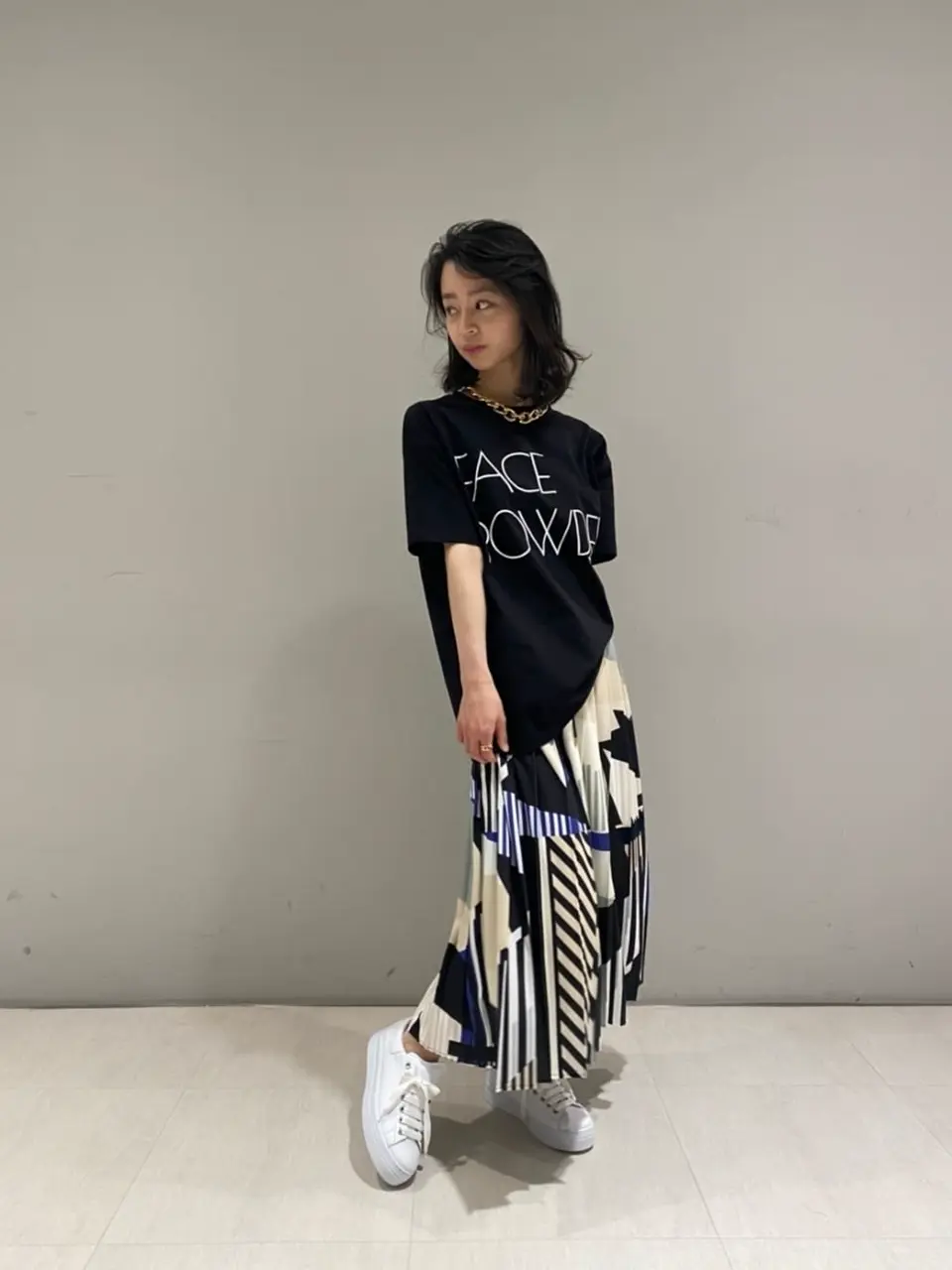 ORIGINATED IN GRACE CONTINENTAL yuri コーディネート画像