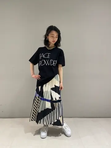 ORIGINATED IN GRACE CONTINENTAL yuri コーディネート画像